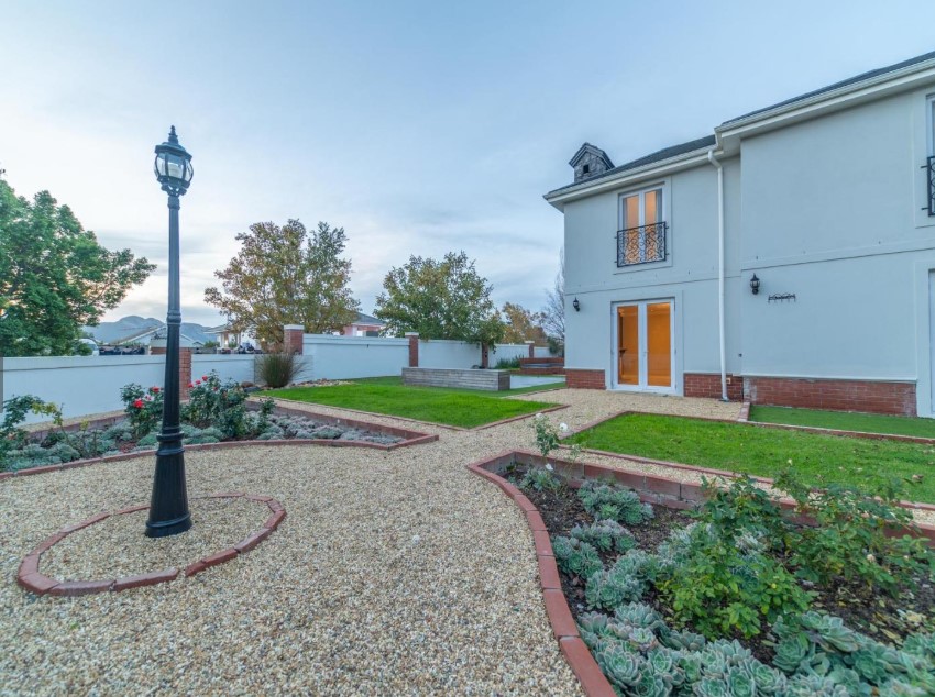 4 Bedroom Property for Sale in Val De Vie Estate Western Cape